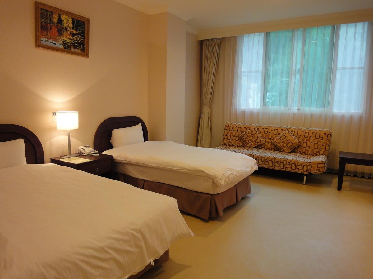 Lakeside Resort Nantou Exterior photo